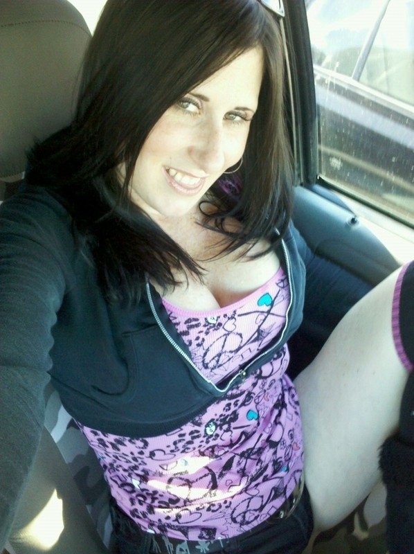 VerrücktespinkesWesen aus Basel-Landschaft,Schweiz